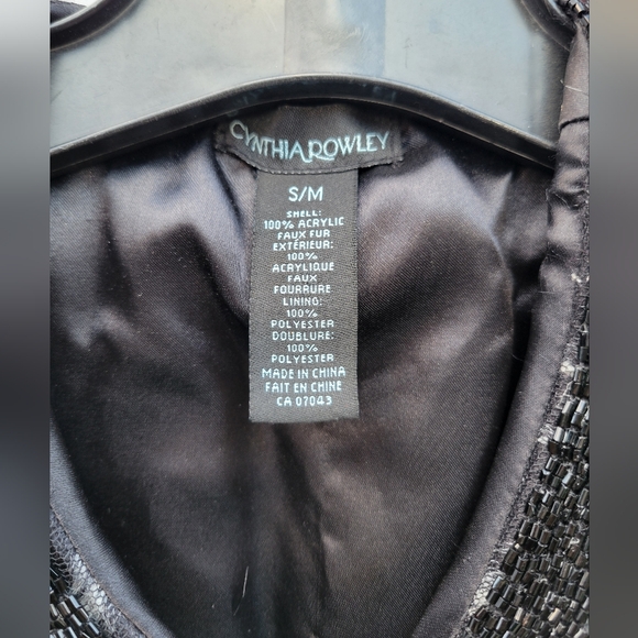 Ladies Cynthia Rowley vest, size small. Great condition - Picture 2 of 5